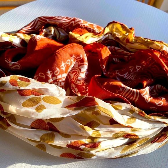 Set of 2 Large Versatile Square Silky Scarves w/ Warm Fall Colors, Brown/Ivory - Picture 3 of 6